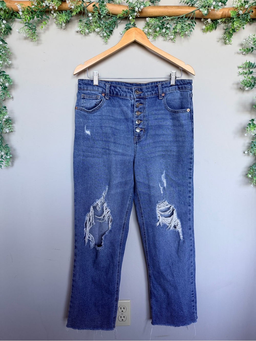 Wild Fable Denim distressed Jeans | Size 12